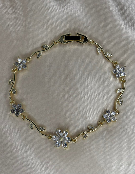 White Gold Flower Bracelet